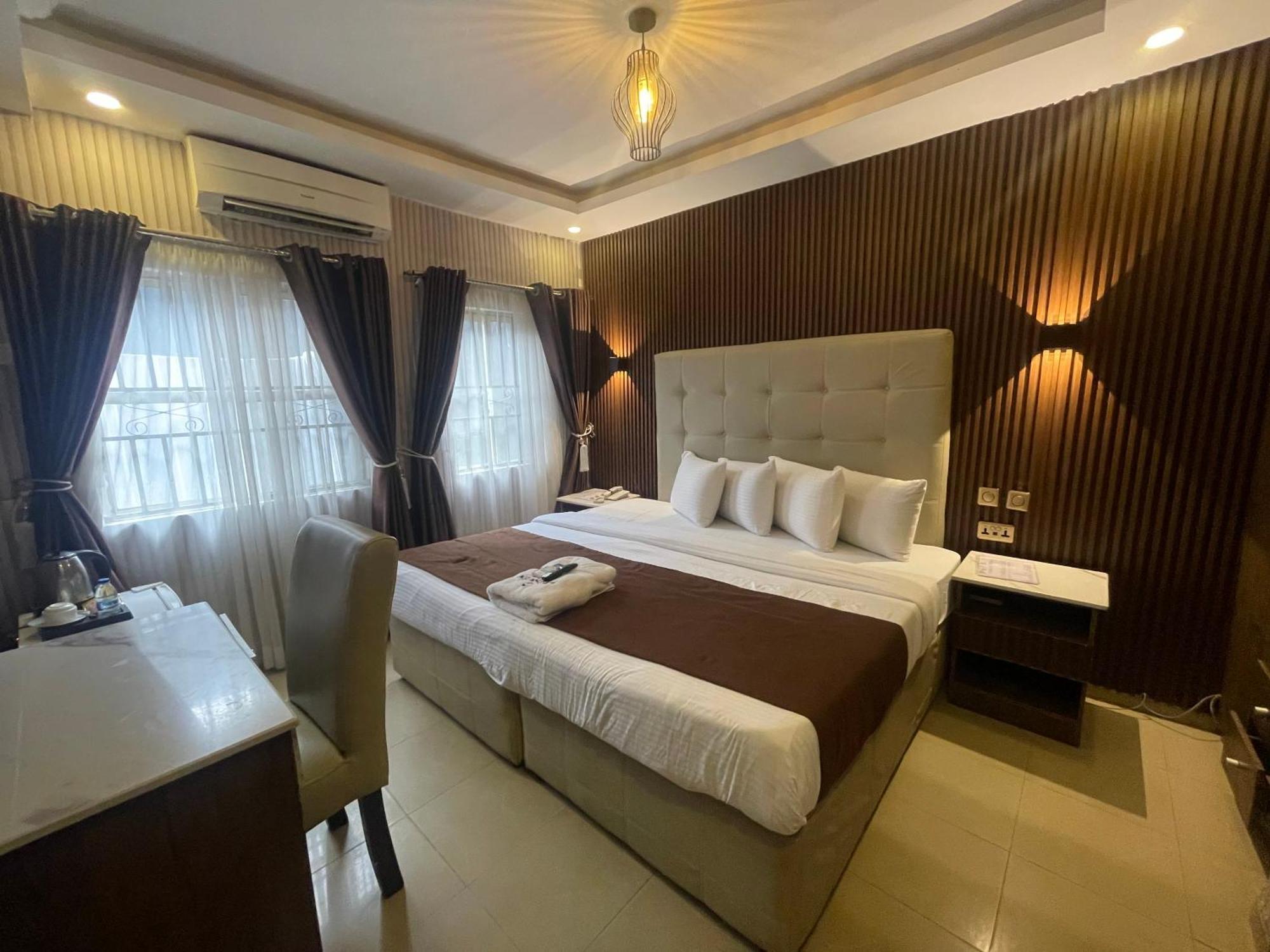 Presken Hotel @Villa 伊凯贾 外观 照片